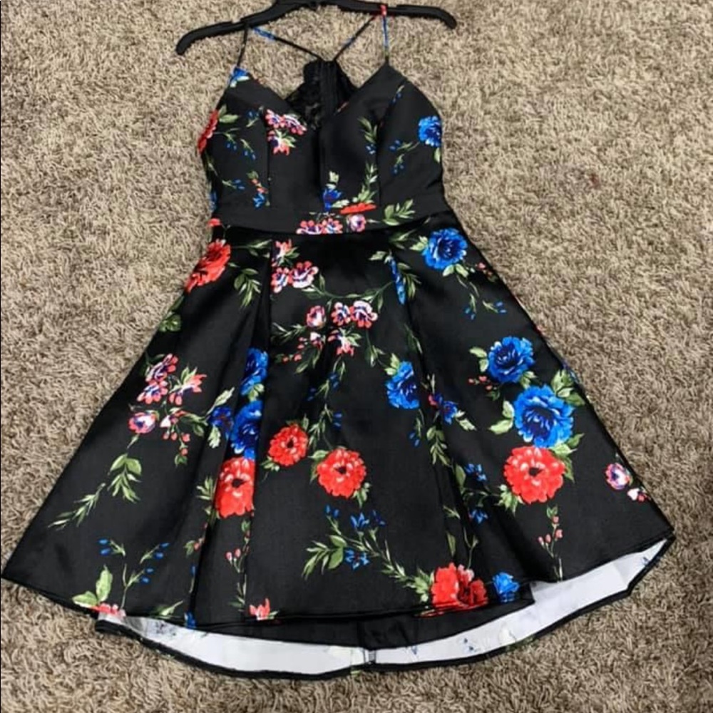 Black B smart dress